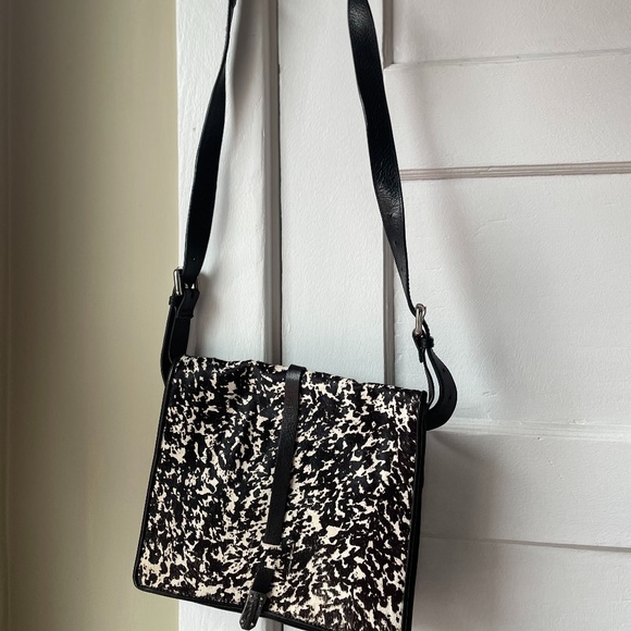 Kenneth Cole messenger bag - Picture 1 of 4